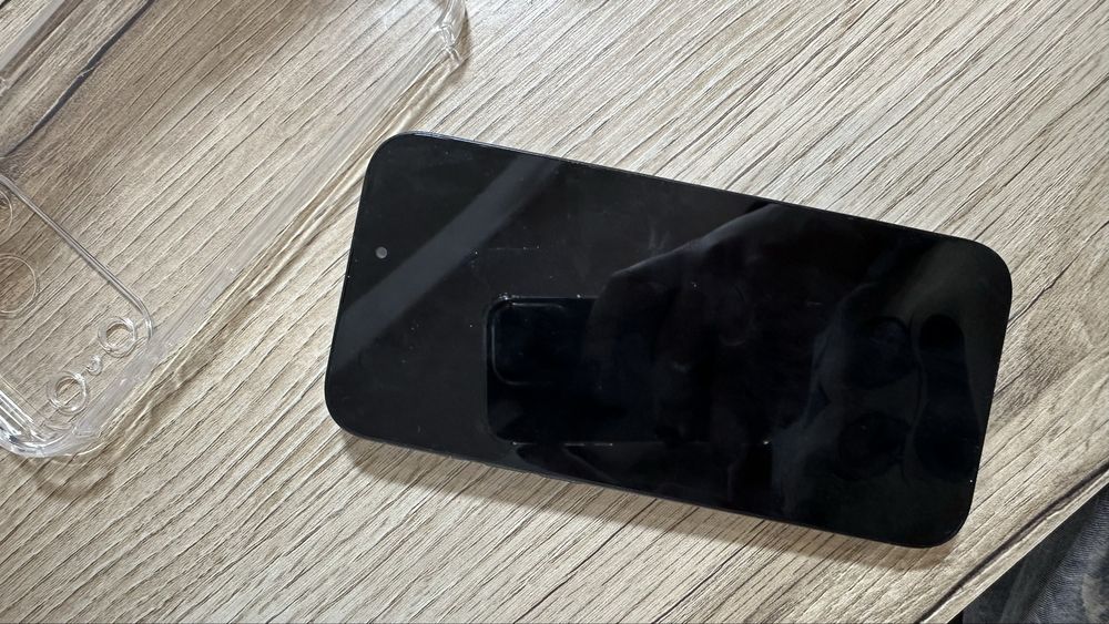 Продам iphone17pro max андроид