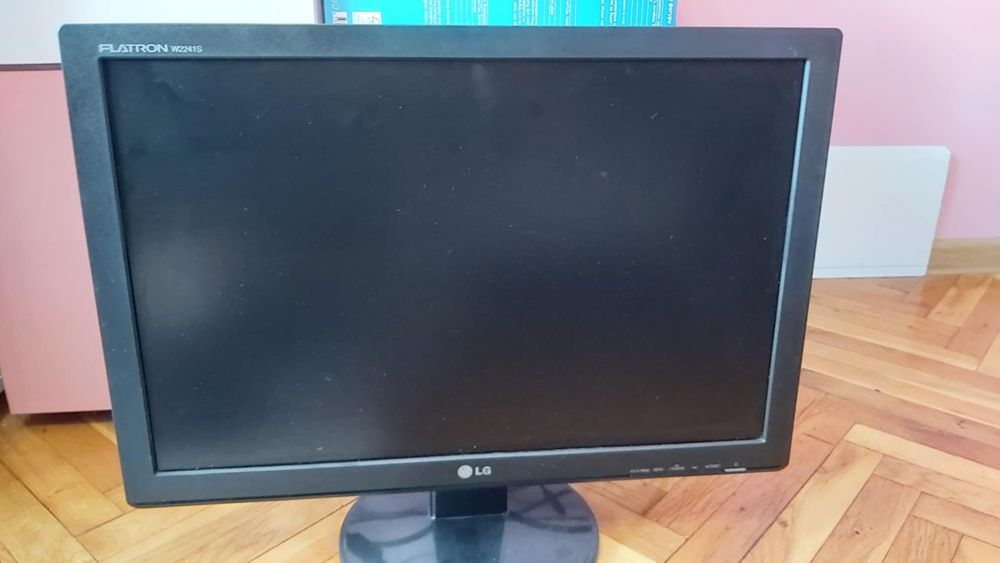 LG монитор запазен
