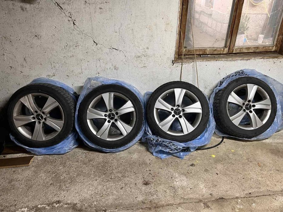 Зимни Гуми с джанти за Мерцедес