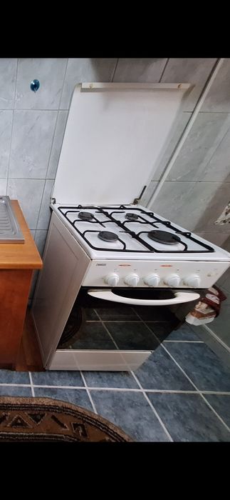 Aragaz zanussi stare buna