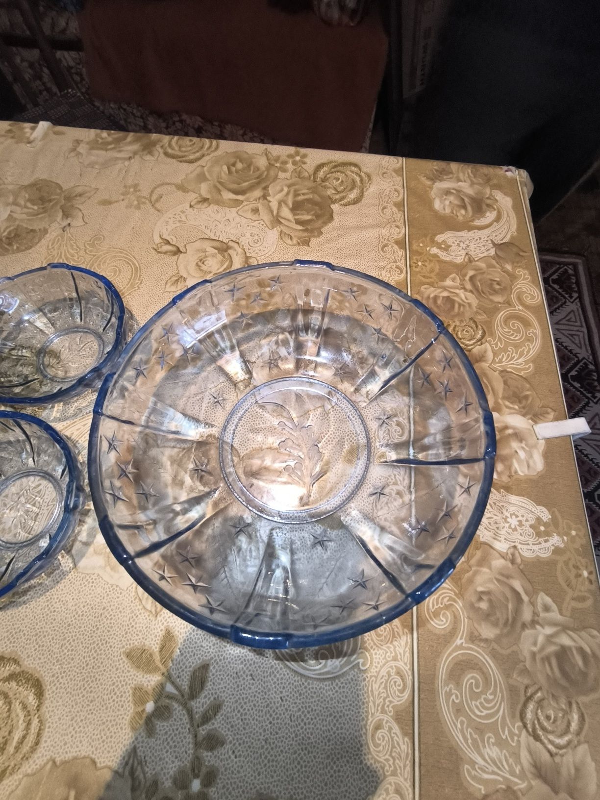 Стъклен сервиз от гравирано стъкло (Нов)