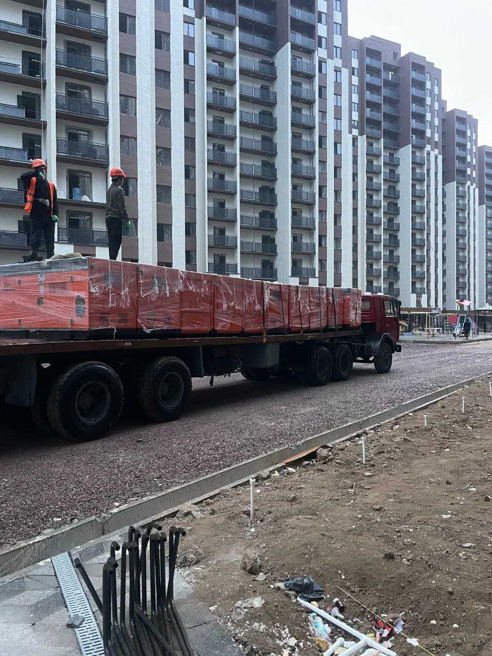 ДИЗЕЛЬНЫЙ ГЕНЕРАТОР ишлаб чикарувчи томонидан сотилади.