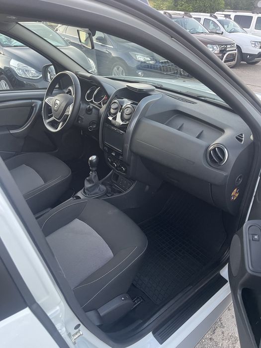 Dacia Duster 1.2 benzina si gaz 2017