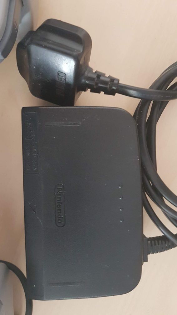 Nintendo N64 + Jumper pack + x2 оригинални джойстика
