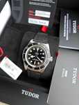 Tudor Black Bay 41mm, 5 ani garantie, full box, card, etichetă