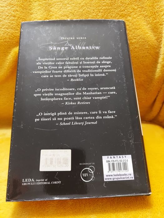 Carte Bal Mascat Melissa De La Cruz