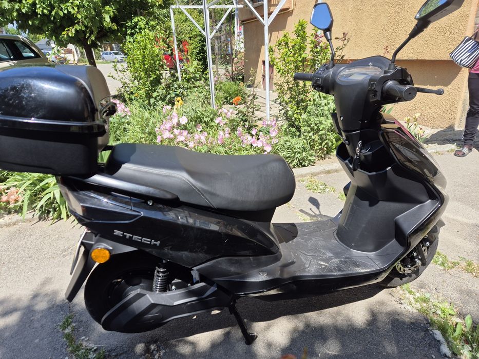 Scuter electric ztech
