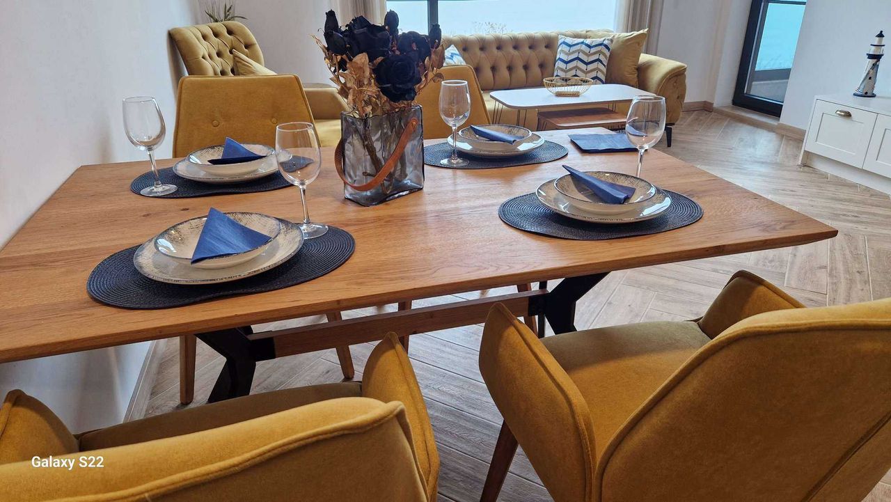 Продава се Тристаен апартамент в Бургас, Сарафово - 128 кв.м за 10 €/кв.м - Снимка #4