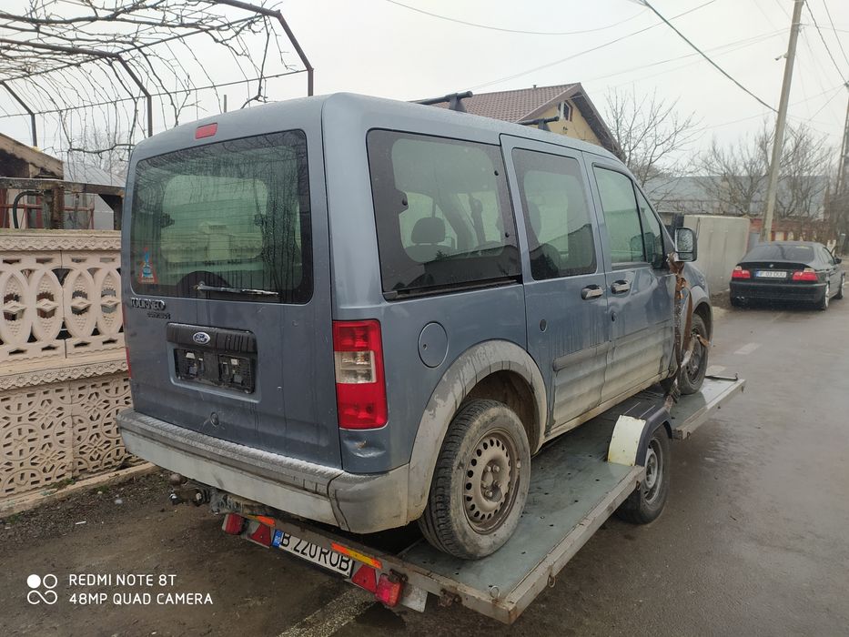 Dezmembrez Ford Turneo  Curier