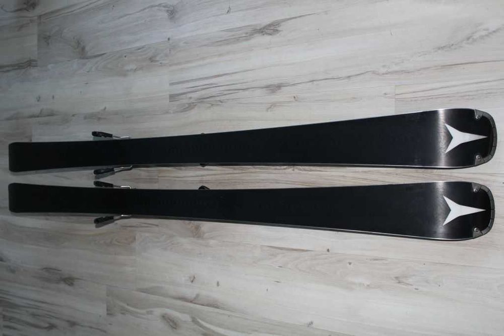 ATOMIC Redster Q7 Revoshock  176cm 160cm 152cm  2024