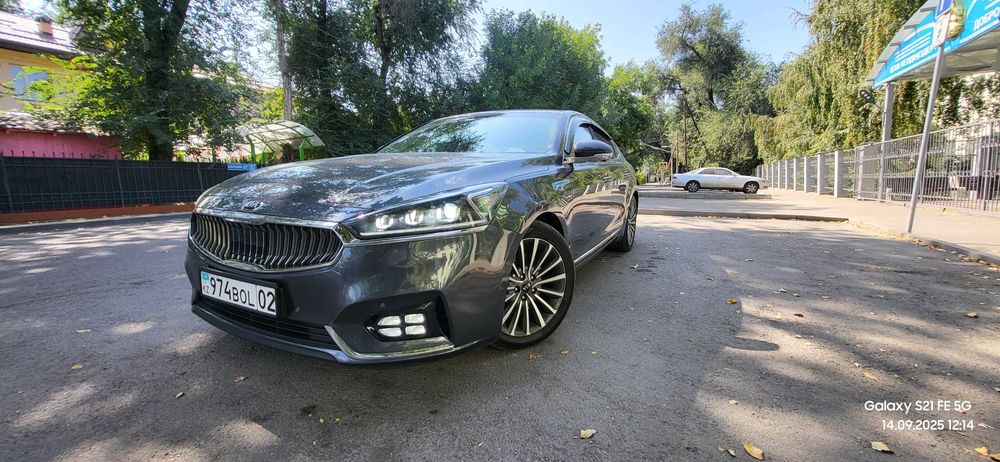 KIA K7 2017 года