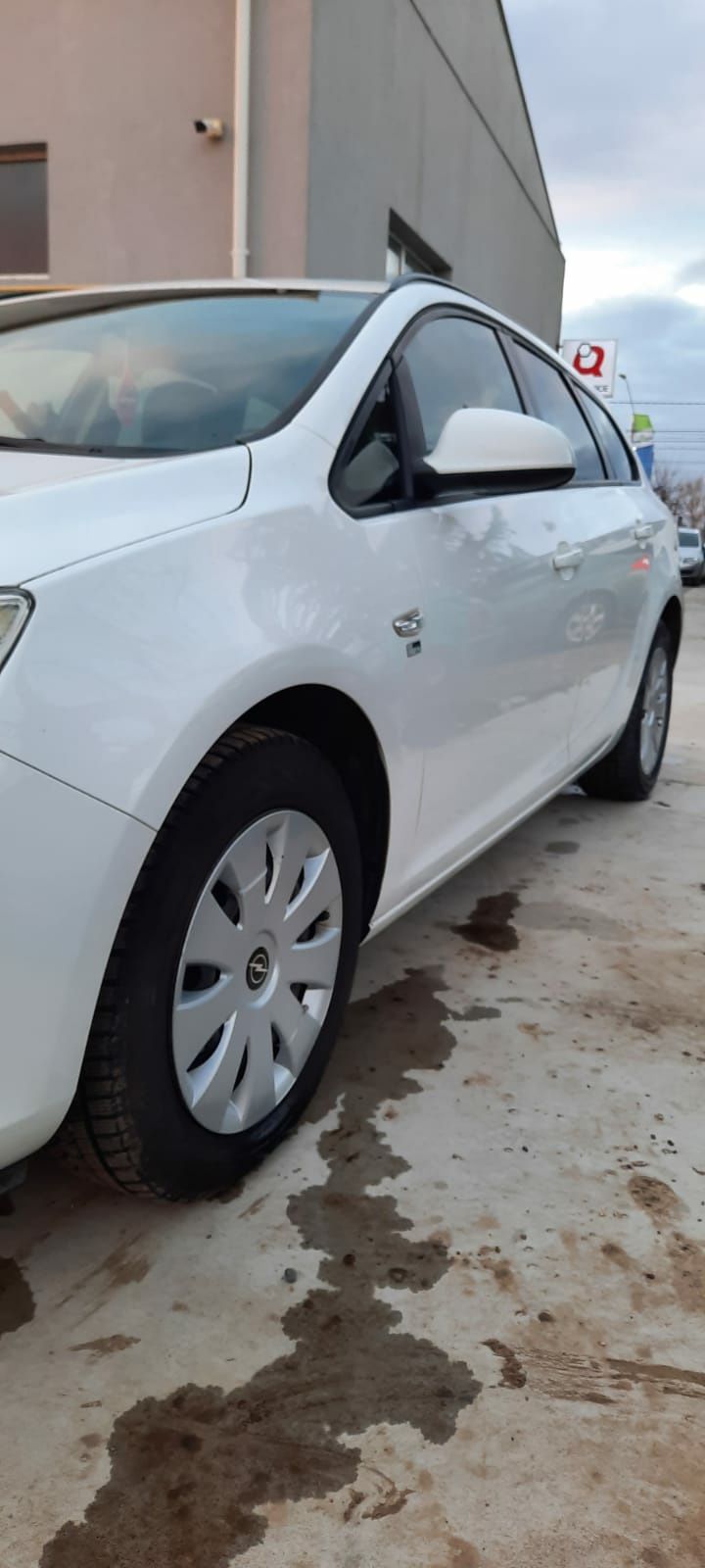 Opel Astra J 2012