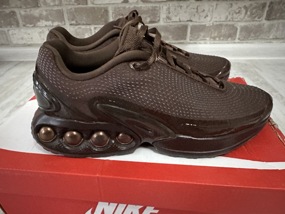 Маратонки Nike Air Max Dn