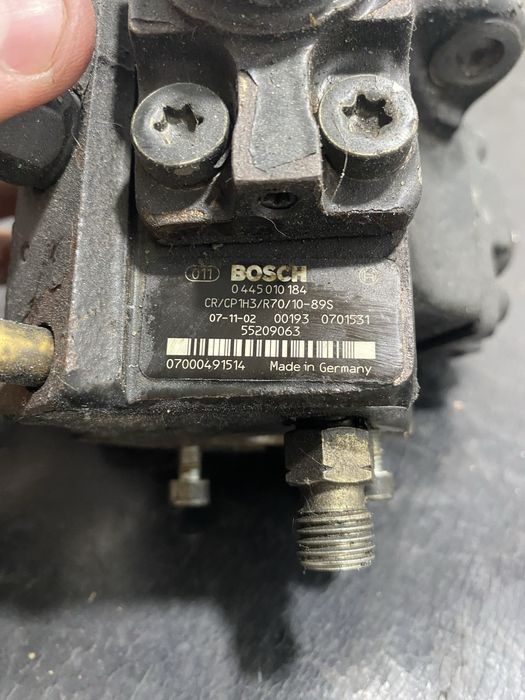 Pompa inalta presiune Opel Astra H 1.9 cdti zafira 1.9 vectra 1.9 120