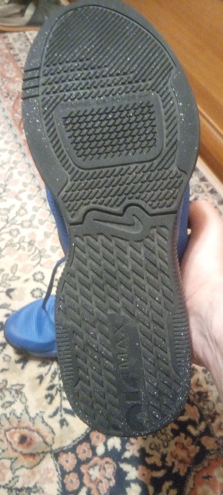 NIKE маратонки носени малко ,обувани са 5/6 пъти