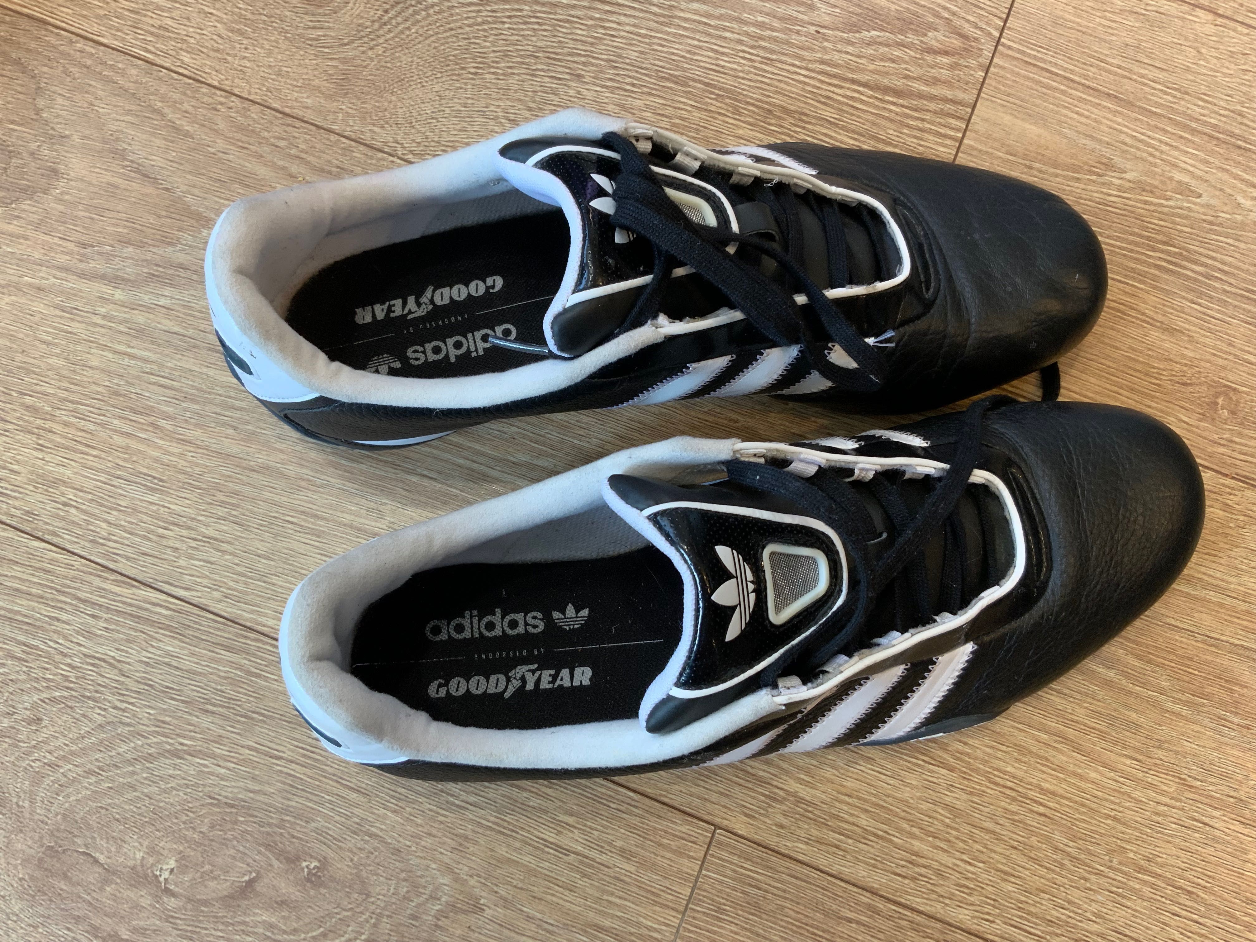 Adidas-oригинални маратонки 45 размер