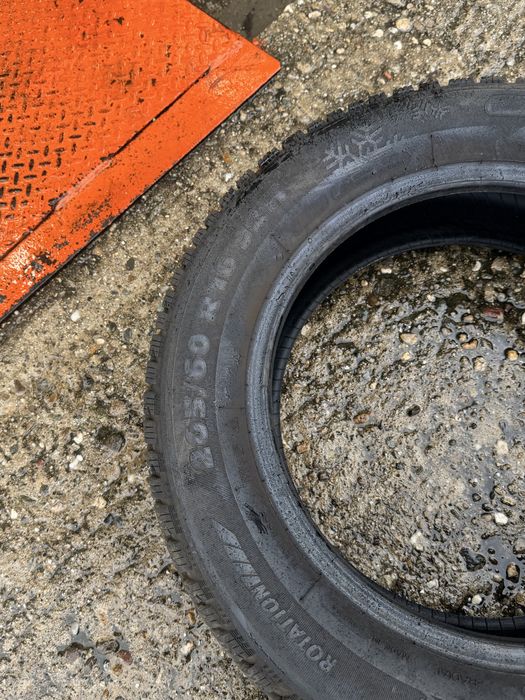 Ricen snow 205/60/16 2br