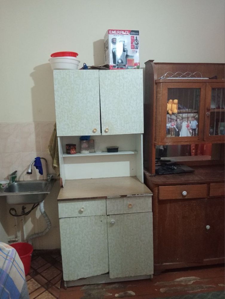 Продается 2х комнатная в общежитие