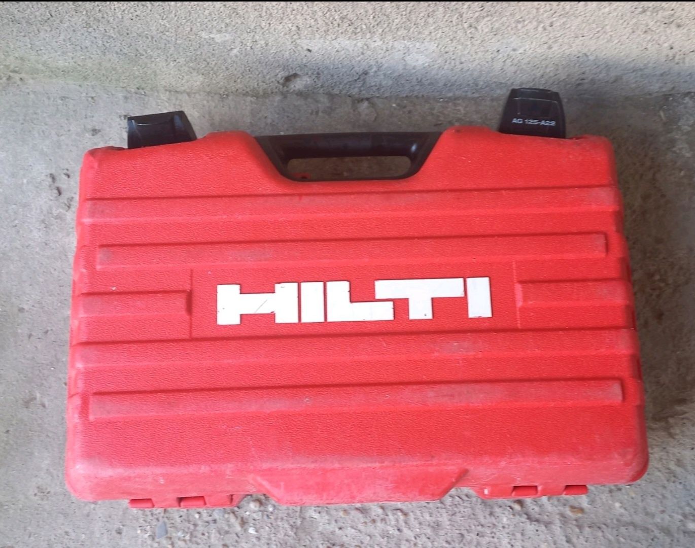 Hilti AG 125 A22 куфар за ъглошлайф