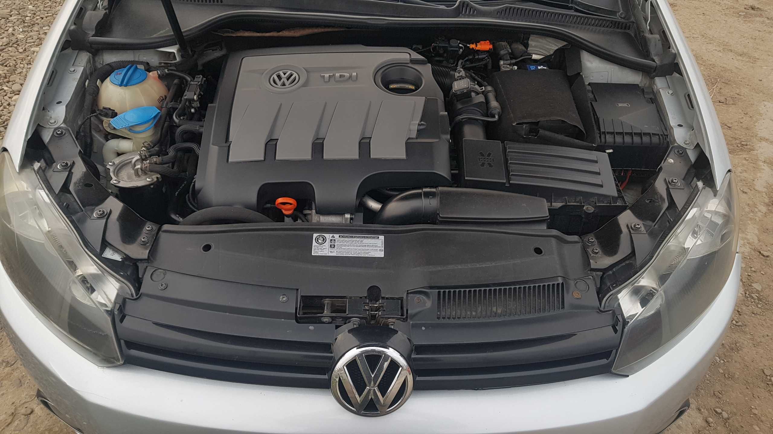 WV GOLF VI 1,6 TDI 2010