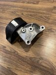 Подушка двс Duster Sandero Logan Arkana Kaptur Terrano Almera Largus