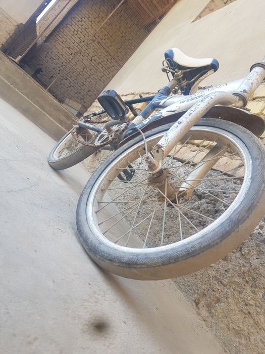 Ditiskiy Ukraine velosiped sotiladi