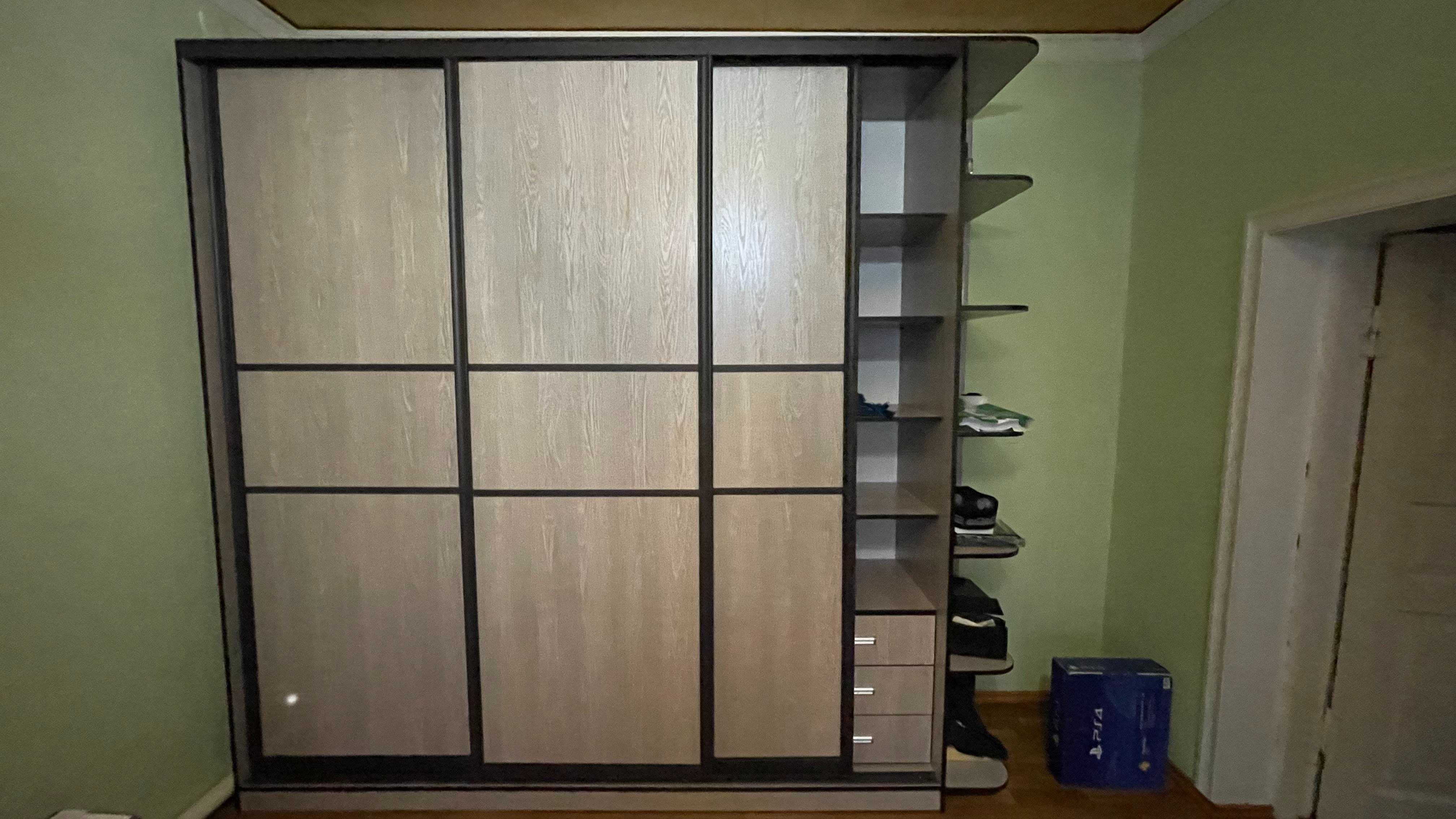 Продается Шкаф купе