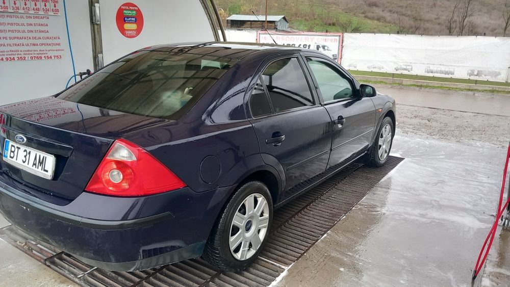 Ford Mondeo 1.8 benzina 2005