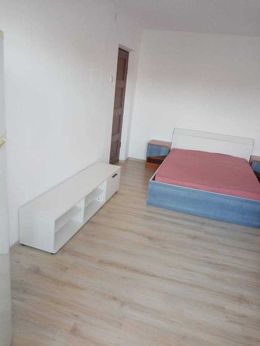 Garsoniera Obcini Zona Metro