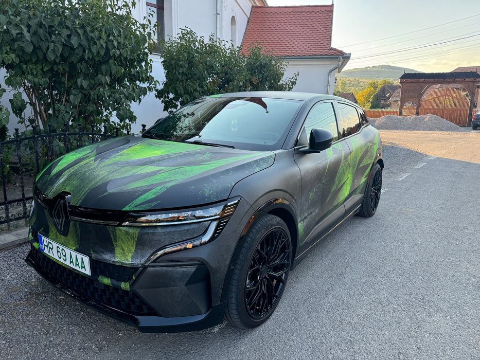 Renault Megane E Tech ICONIC FULL . Pompa de caldura . Garanție