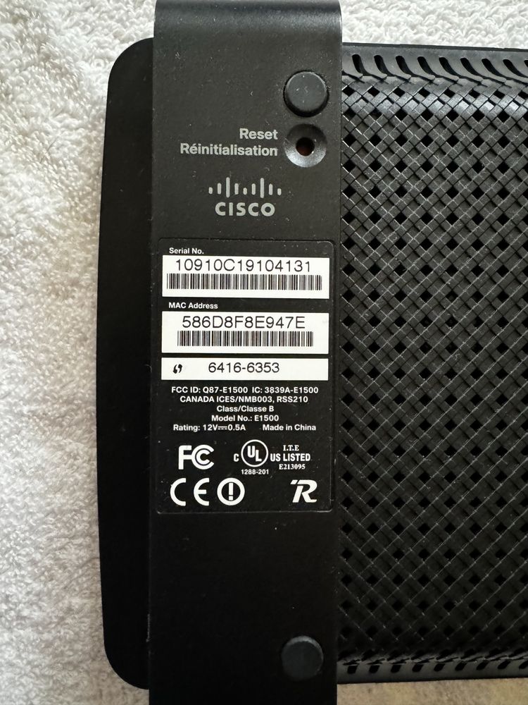 Безжичен Wi-Fi Рутер CISCO Linksys E1500