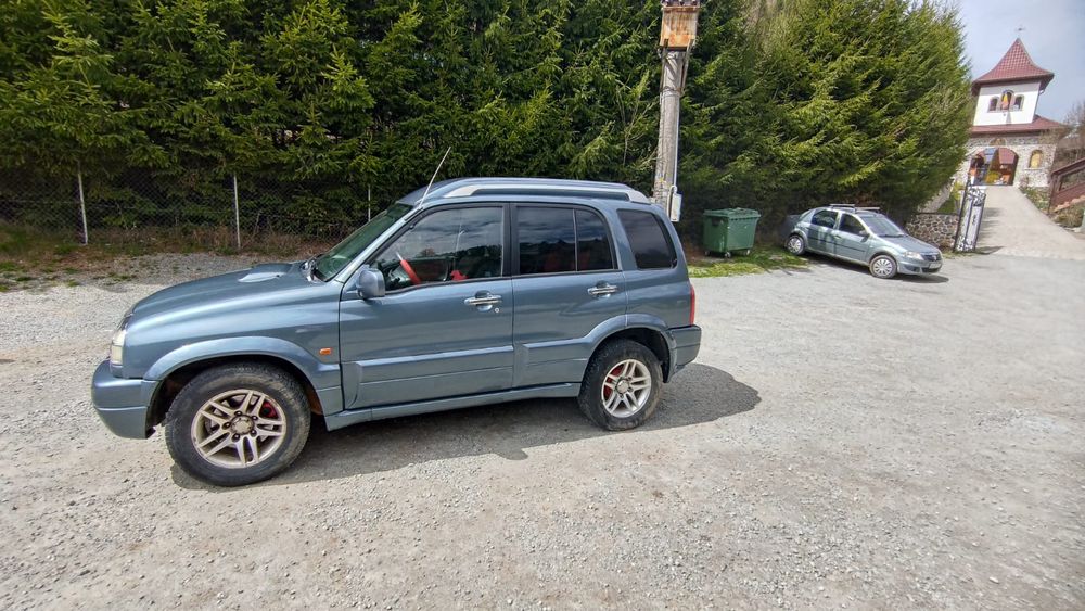 Vând Suzuki grande vitara