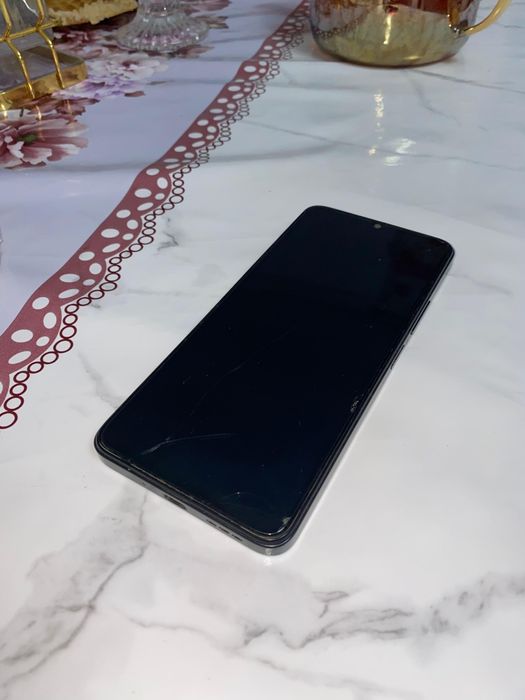 Redmi 13C 256гб.