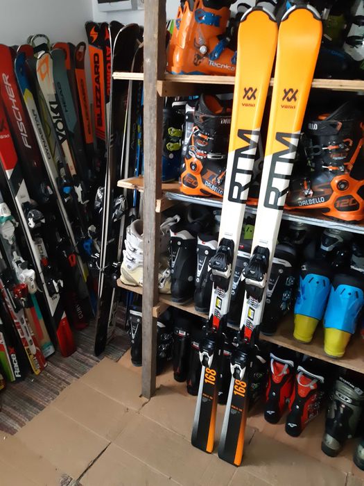 Schiuri 168 cm Volkl RTM 7.6 clapari schi bete