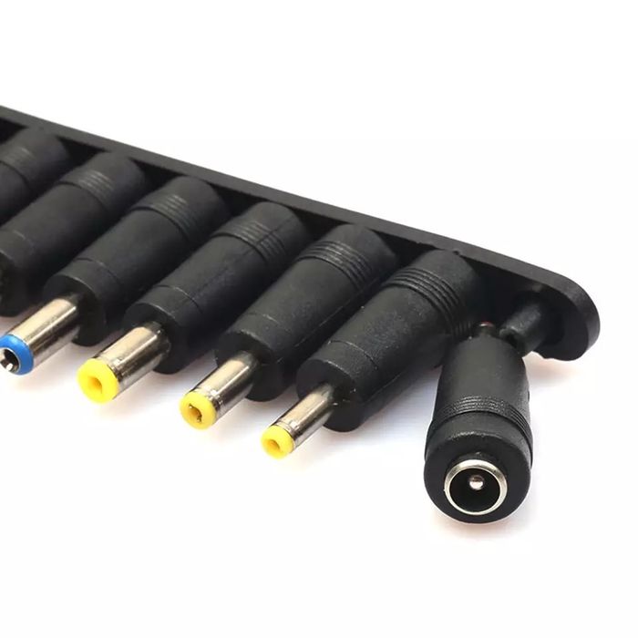 Incarcator universal laptop 12V-24V 120W, alimentare priza,10 conector
