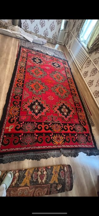 Продам ковер ручная работа, в идельном состояние