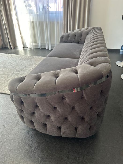 Canapea chesterfield , 3  locuri