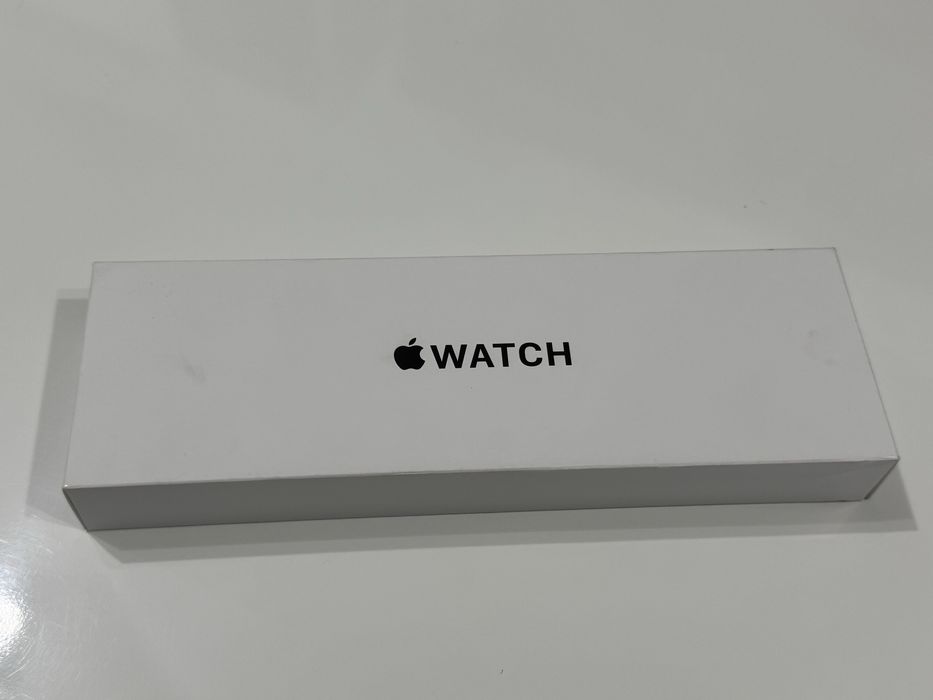 Apple Watch SE 3 44mm Starlight Aluminium Sigilat*