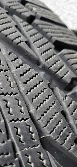 Nokian 235/55/19 r2 suv