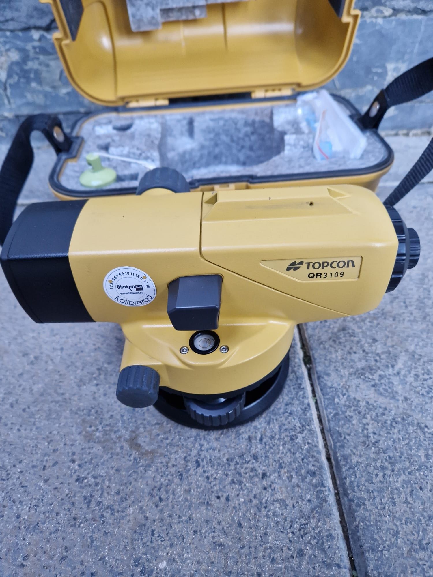 Topcon nivela optică