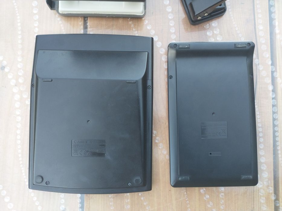 Set birotică: 2 calculatoare, 2 perforatoare, 1 capsator