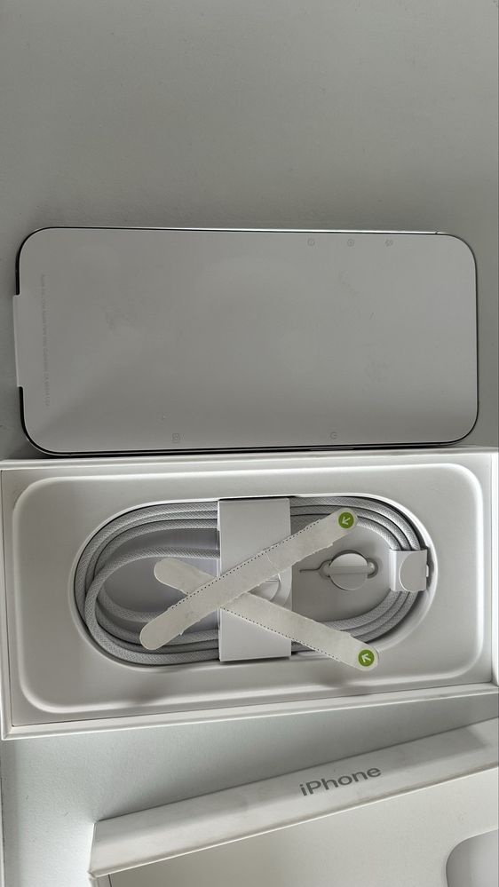 iPhone 16 pro max 256GB