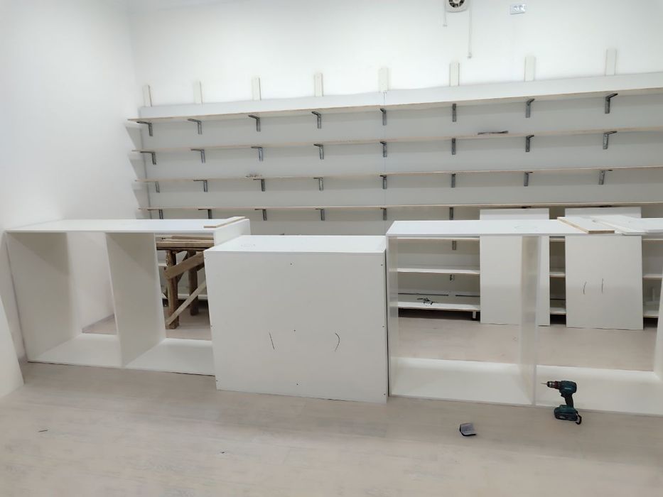 Заказга полка витриналар