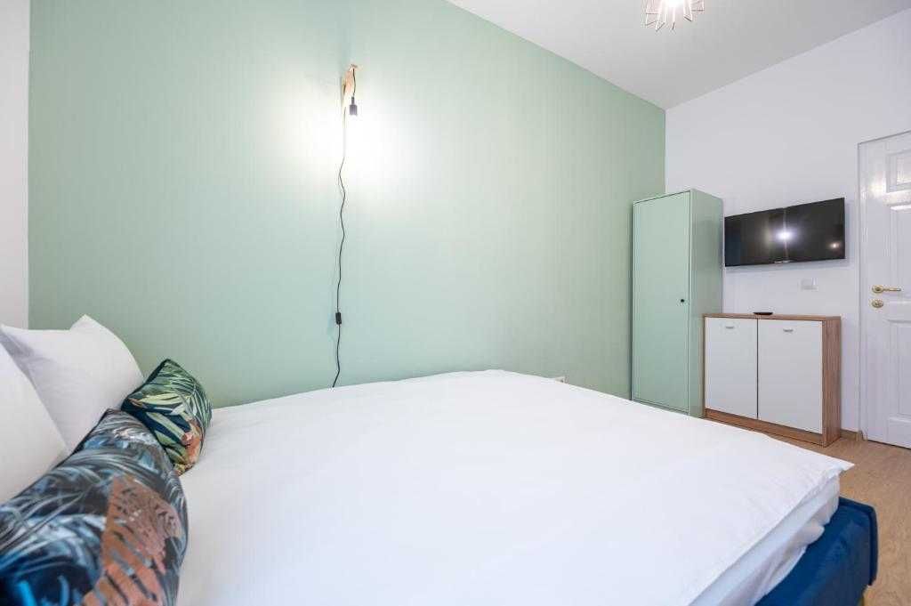 Chirie Casa Cuza Voda Oradea Renovat Mobilat Utilat Parcare