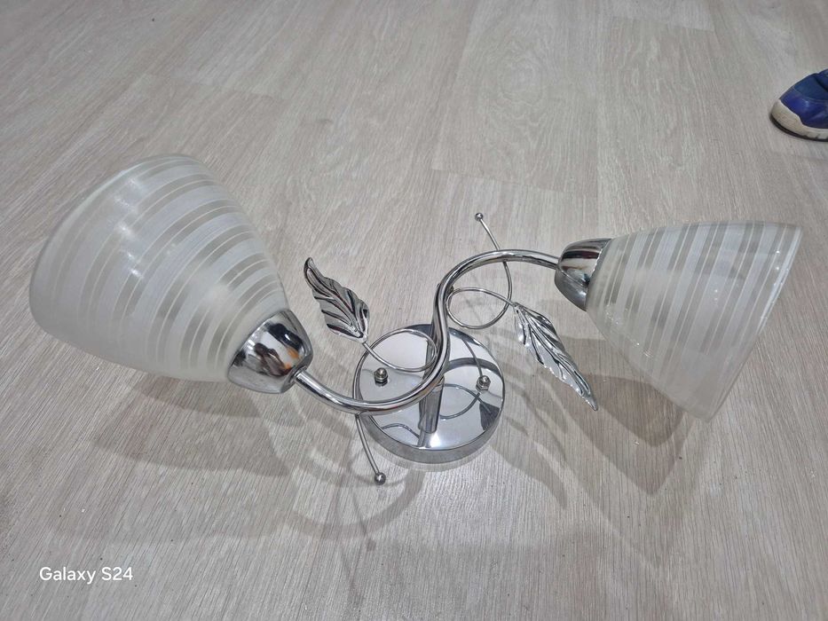 Продам люстру б/у