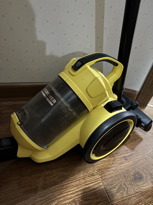 Пылесос Кёрхер продам