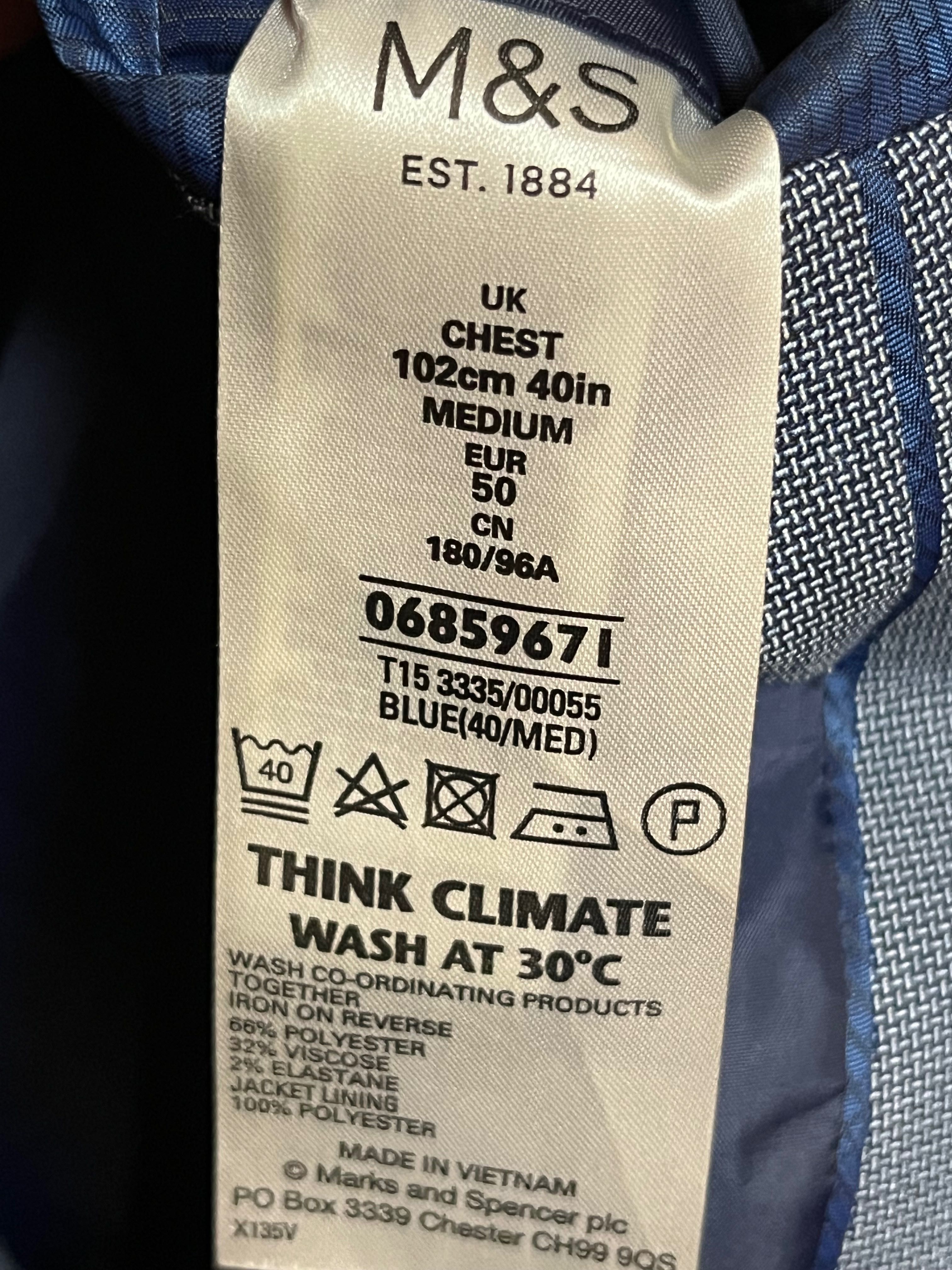 Мъжки костюм Mark&Spencer размер 50