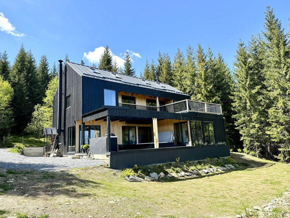 Cabana in Apuseni de inchiriat Baisoara Muntele Baisorii Jacuzzi