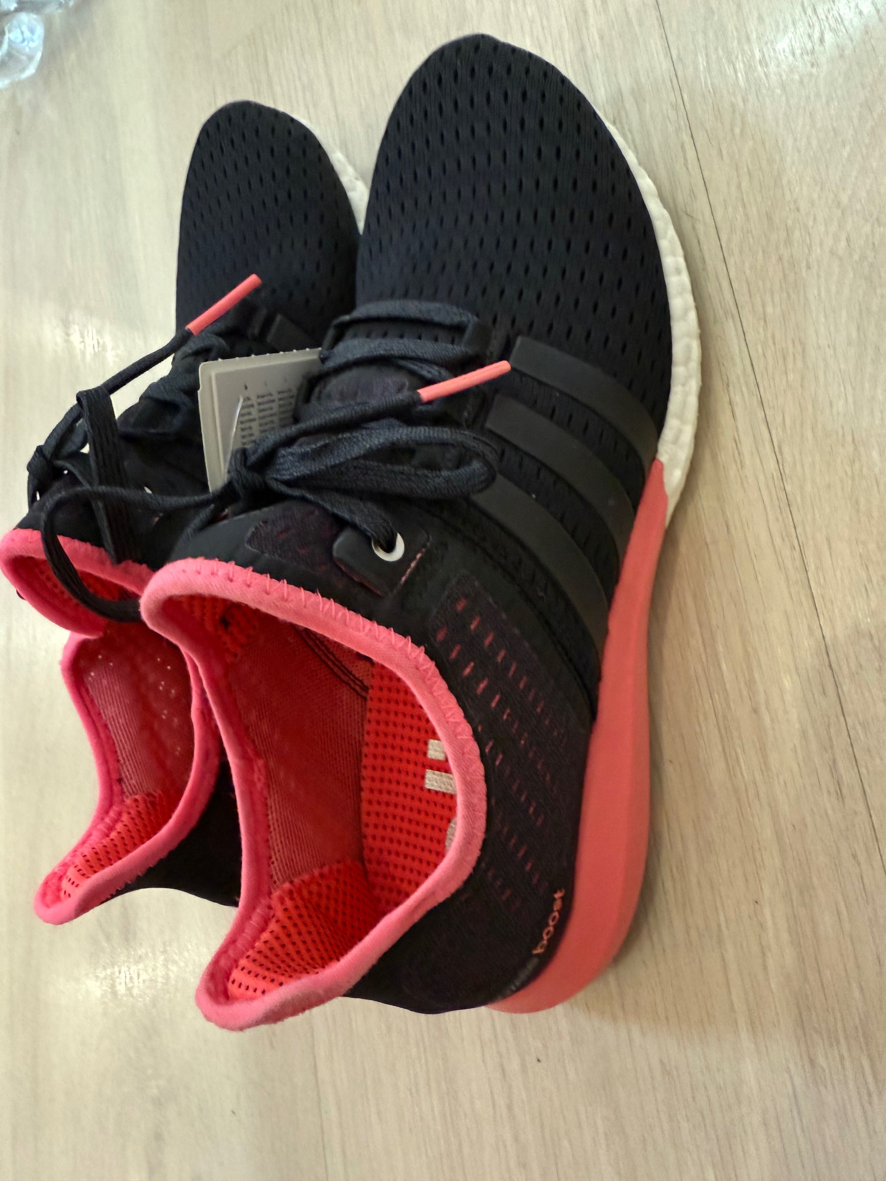 Маратонки Adidas