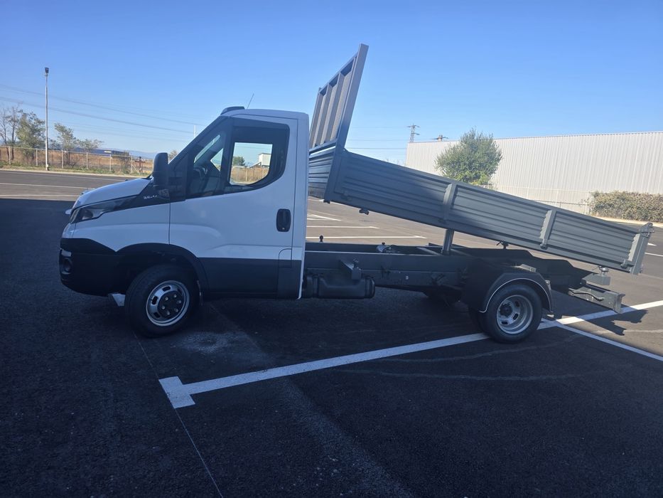 Iveco daily basculabil trilateral 2018